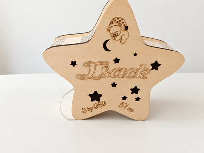 Veilleuse étoile personnalisée Isaac de face avec ourson et gravures de naissance
